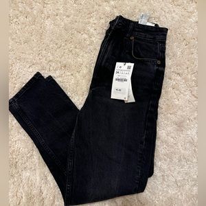 Zara high rise straight Jean, never worn